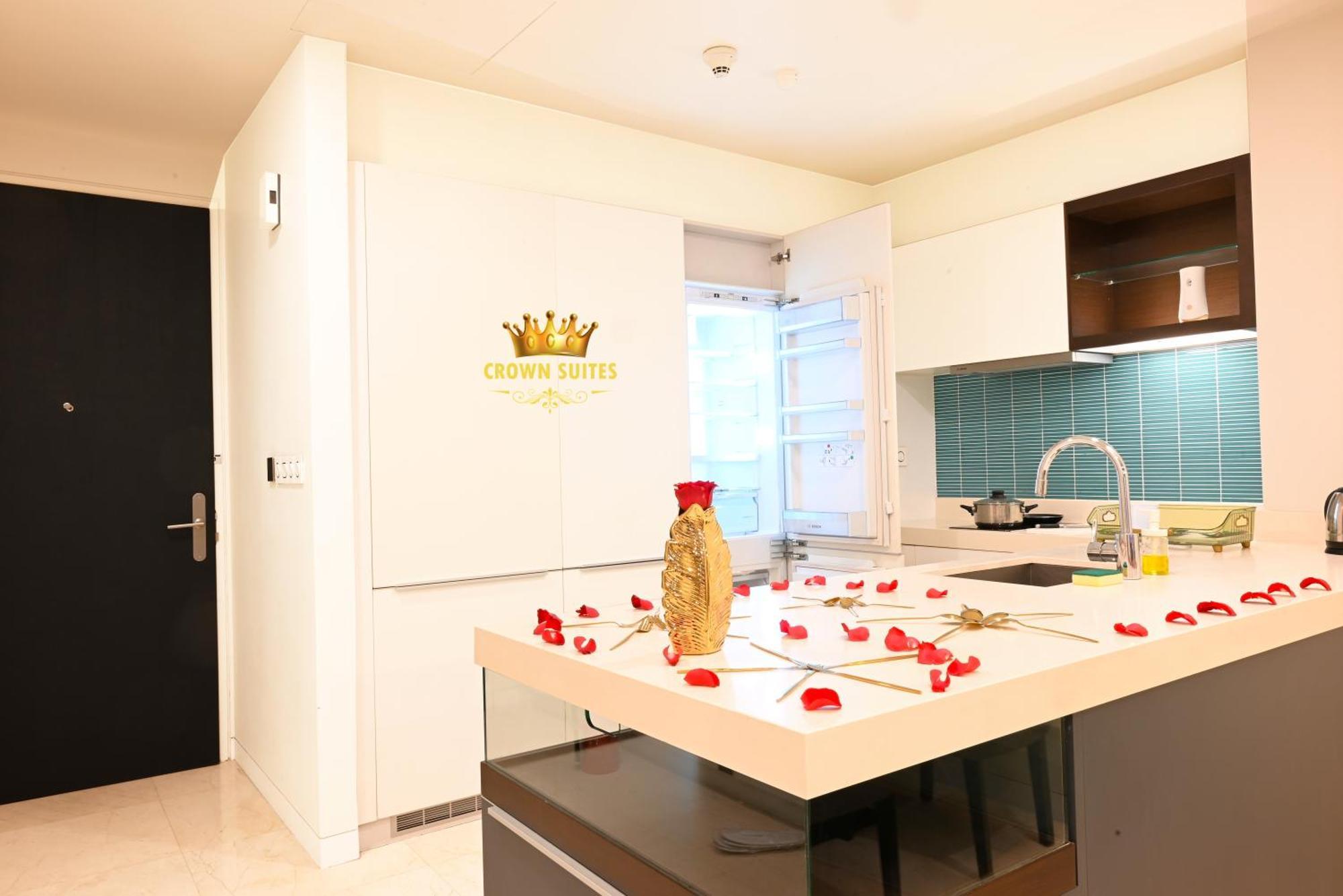 Crown Suites Tropicana Klcc Kuala Lumpur City Center Екстер'єр фото